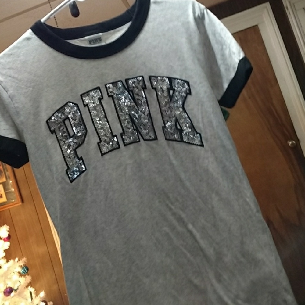 Pink t-shirt